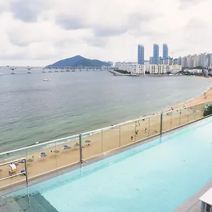 **** Hotel Aqua Palace South Korea